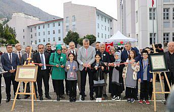 Amasya'da lise öğrencileri Gazze için kermes düzenledi