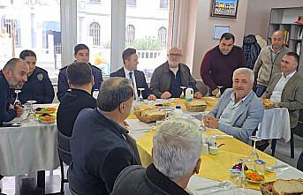 Ayancık Kaymakam Çelik, muhtarlarla buluştu