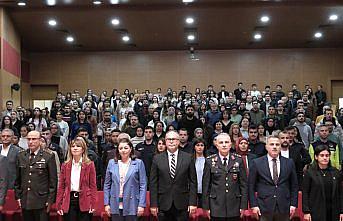 Çorum'da “Meşrutiyet'ten Cumhuriyet'e İdari Tarihimizin Gelişim Süreci“ konferansı düzenlendi