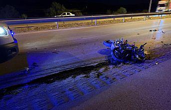 Çorum'da tırla çarpışan motosikletin sürücüsü öldü