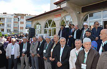 Havza'dan umreye gidecekler uğurlandı