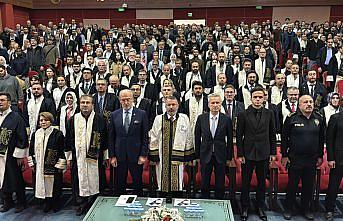 Karabük Üniversitesinde 2025-2026 akademik yılı törenle açıldı