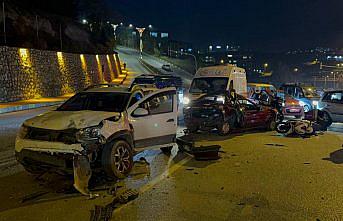 Karabük'te zincirleme trafik kazasında 3 kişi yaralandı