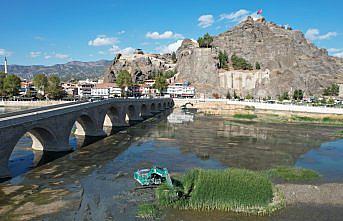 Kızılırmak'ta temizlik çalışması başladı