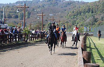 Ordu'da Cumhuriyet Kupası Rahvan At Yarışları düzenlendi