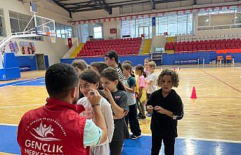 Salıpazarı'nda Dünya Kız Çocukları Günü kutlandı