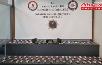 Samsun'da 5 bin 516 sentetik ecza hapı ele geçirildi