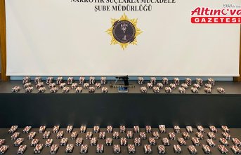 Samsun'da çöp konteynerine bırakılan uyuşturucuyla ilgili 4 zanlı yakalandı