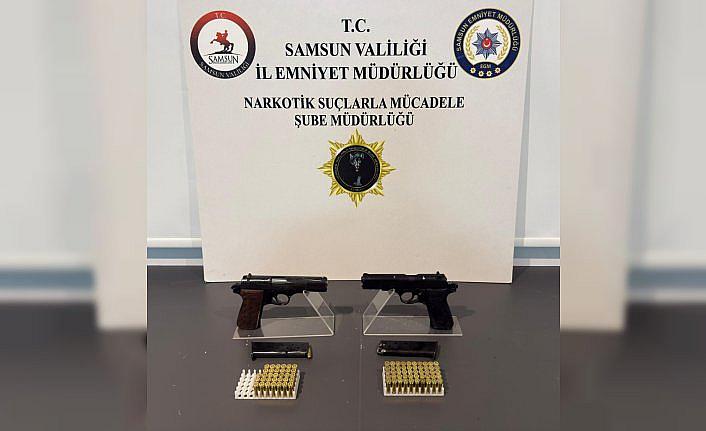 Samsun'da ruhsatsız silah operasyonunda 2 zanlı yakalandı