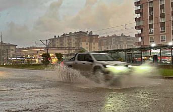 Samsun'da sağanak etkili oldu