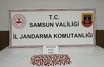 Samsun'da uyuşturucu bulunan aracın sürücüsü gözaltına alındı