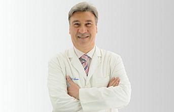 Sırt bölgesindeki kemik ağrısı kemik erimesinin habercisi olabilir