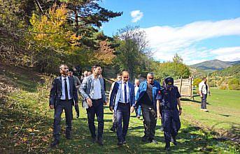 Tokat'ta kaymakamlar şehit ailesini ziyaret etti