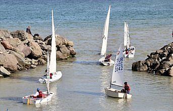 Trabzon'da Cumhuriyet Kupası Yelken Yarışları başladı