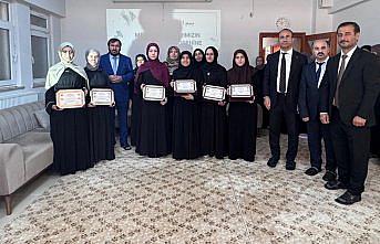 Turhal'da hafızlığı tamamlayan öğrencilere belgeleri verildi