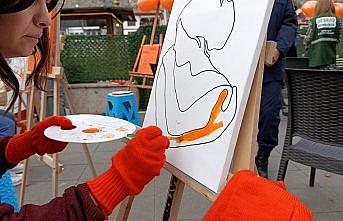 Amasya’da kadına şiddete karşı “Turuncu tuval” etkinliği yapıldı