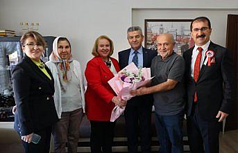 Artvin Valisi Ergün'den 24 Kasım Öğretmenler Günü ziyareti