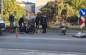 Bafra'da devrilen motosikletin sürücüsü yaralandı