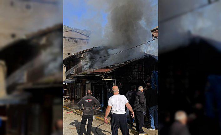 Çaykara'da iş yerinde çıkan yangın maddi hasara neden oldu