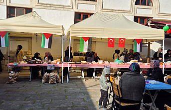 Devrekani'de Gazze yararına hayır çarşısı düzenlendi