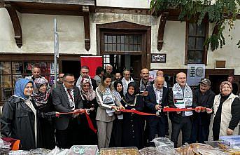 Gerze'de Filistin'e destek için Hayır Çarşısı açıldı