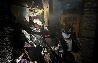 Karabük'te apartmanda çıkan yangın söndürüldü