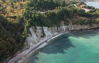 Kastamonu'da kayıp imam uçurumdan düşen aracında ölü bulundu