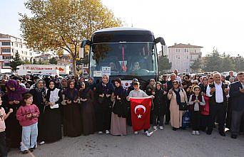 Merzifon'da umre kafilesi dualarla uğurlandı