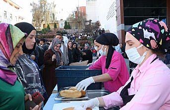 Recep Tayyip Erdoğan Üniversitesinde geleneksel hamsi şenliği düzenlendi