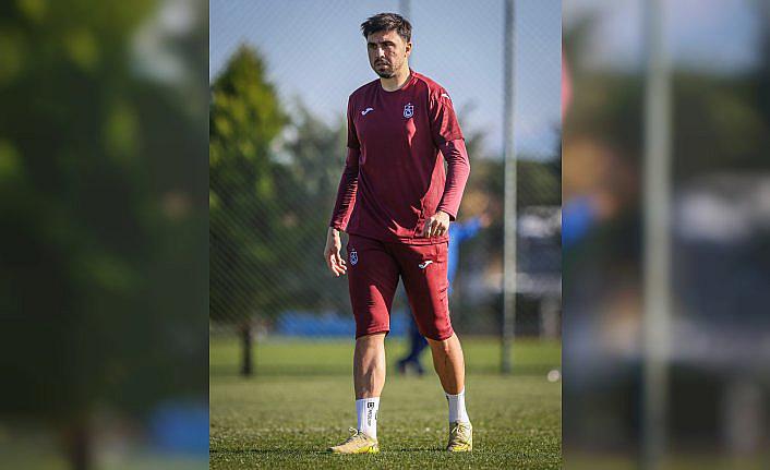 Trabzonspor, Başakşehir maçı için İstanbul'a gitti
