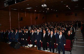 Vezirköprü'de 24 Kasım Öğretmenler Günü kutlandı