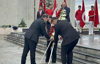 Zonguldak'ta Öğretmenler Günü dolayısıyla tören düzenlendi