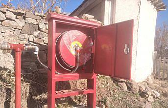 Alucra'da bir köyde yangın hidrantları kuruldu