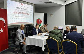 Amasya Valisi Önder Bakan, Halk Günü Toplantısı'nda vatandaşları dinledi