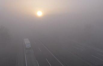 Anadolu Otoyolu'nun Düzce kesiminde sis etkili oldu