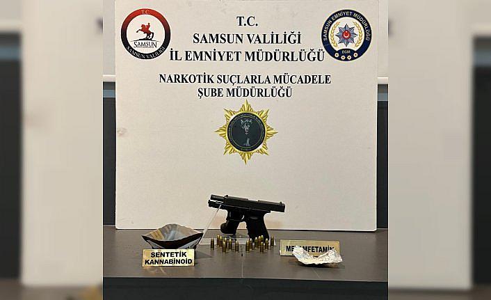 Cipte özel düzenekle gizlenmiş uyuşturucu ve silah bulundu