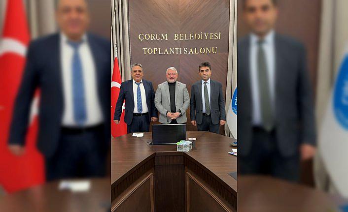 Çorum'da bağımsız belediye meclis üyeleri Adanır ve Demir, AK Parti'ye katıldı