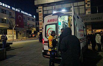 Çorum'da bıçaklı saldırıya uğrayan genç yaralandı