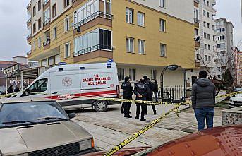 Çorum'da binanın 8. katından düşen kişi öldü
