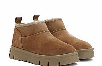 Divarese kış sezonu koleksiyonunu beğeniye sundu