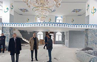 Havza Kaymakamı Ayvat cami inşaatını inceledi