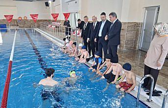 Havza’da “Geleceğe Kulaç Atıyoruz” projesi yüzme kursları başladı