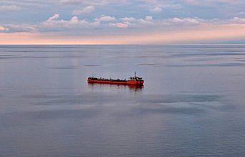 Saldırıya uğrayan “MIDVOLGA-2“ isimli gemi Sinop açıklarına ulaştı