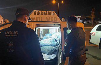 Samsun'da kaçak avlanan 300 kilogram midye ele geçirildi