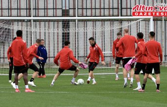 Samsunspor, Konferans Ligi'nde yarın AEK'yı konuk edecek