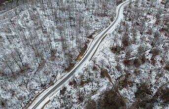 Sinop'ta kar yağışı sonrası ormanlık alanlar dronla görüntülendi
