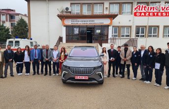 Suluova'da öğrencilere Türkiye'nin yerli otomobili Togg tanıtıldı