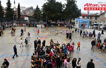 Vezirköprü'de öğrencilerin gözünden fotoğraf sergisi açıldı
