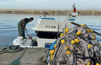 Zonguldak'ta sıcaklıkların mevsim normallerini aşması avlanan balık miktarını düşürdü
