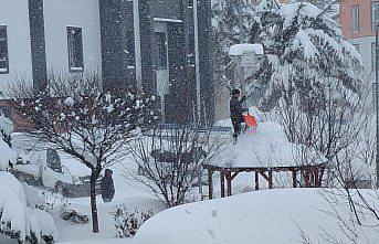 Başçiftlik'te karla mücadele her alanda sürüyor